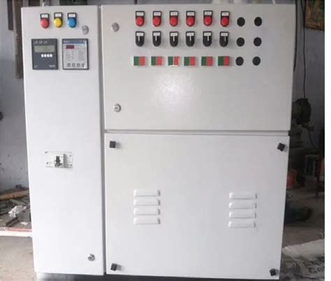 Three Phase V Capacitor Control Panel For Industrial Upto