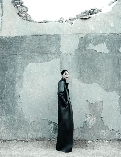 Kendall Jenner Covers Vogue Italia April 2023 Issue