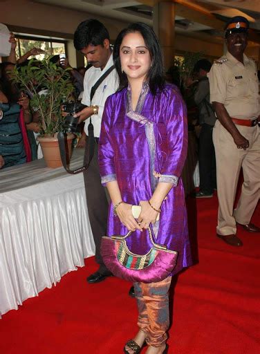 Mrinal Dev Kulkarni Hot Bikini Image Gallery Images Photos Pics