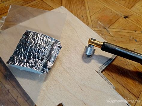 Насадка на паяльник для сваривания пленки