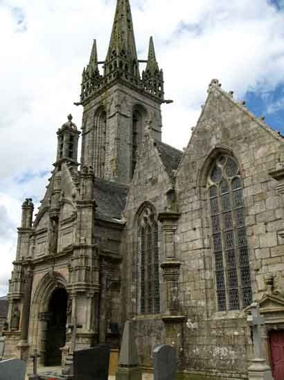 Enclos Paroissial De Bodilis Bretagne Glise Calvaire Ossuaire