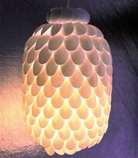 Kreasi Lampu Hias Dari Botol Plastik Bekas