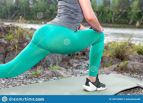 Naked Girls Ass Close Up