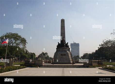 Jose Rizal Monument Rizal Park Manila Philippines Stock Photo Alamy