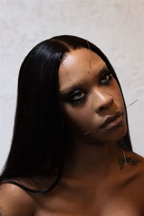 playboi carti vamp makeup cat woman makeup zoe kravitz vampire