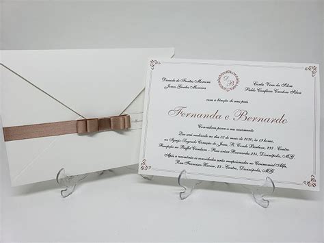 Convite para casamento branco telado linho nude e rosê Atelie da Lola Conviteria convites