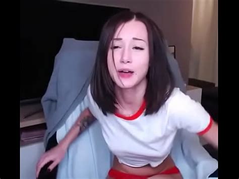 Girl Touches Her Breast Xvideos