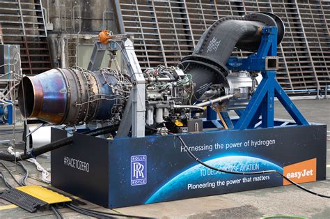 rolls royce test hydrogen jet engine fusion fuel electus  develop
