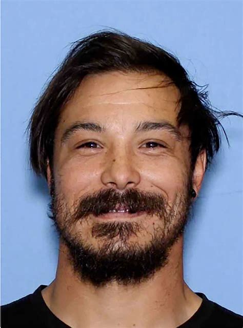 Manhunt for Travis Decker tightens after sighting