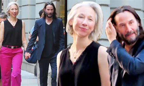 Keanu Reeves Girlfriend