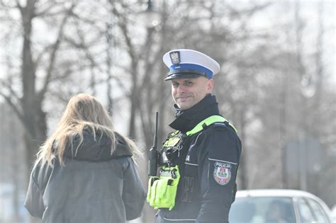 Podlascy Policjanci Zabezpieczaj Zgromadzenia Aktualno Ci Policja