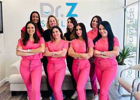 Dentist In Pembroke Pines Dr Z Smiles Of Pembroke Pines