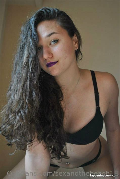 Sexandthebeach18 Nude OnlyFans Leaks Fappening FappeningBook