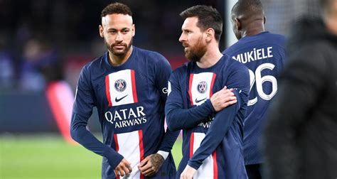 Les infos du jour le PSG répond à Messi et Neymar Deschamps remet