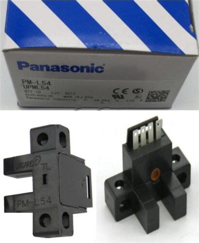 1PC New Panasonic SUNX PM L54 Photoelectric Switch Sensor PML54 In Box