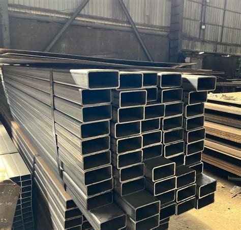 Труба 60х30х2 профильная цена низкая за тонну - купить