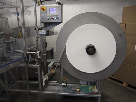 padding machine