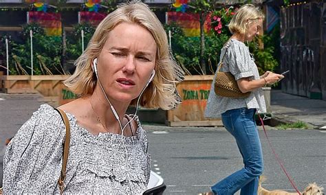 Naomi Watts Cuts A Stylish Figure As She Catches Up On Texts While