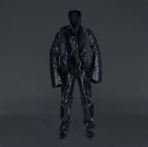 YEEZY GAP ENGINEERED BY BALENCIAGA COLLECTION