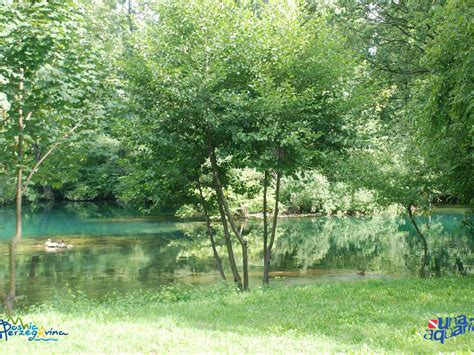 Una River Una Aquarius