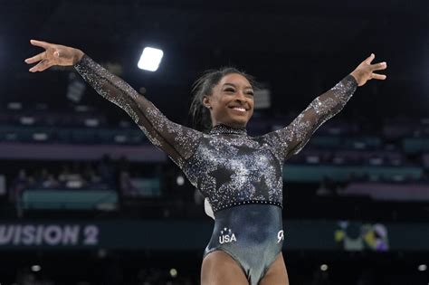 Simone Biles Impartisce Lezioni Di Ginnastica Alle Olimpiadi