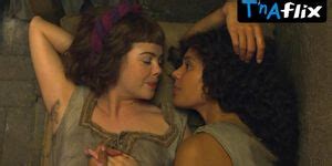 Jessica Plummer Lesbian Scene In The Decameron Tnaflix