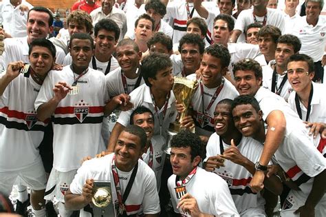 POR ONDE ANDA OS CAMPEÕES DA COPA SÃO PAULO DE 2010 BLOGSOBERANO