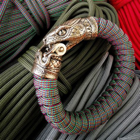 Браслет из паракорда Голова змеи Паракордовые Браслеты на заказ ...