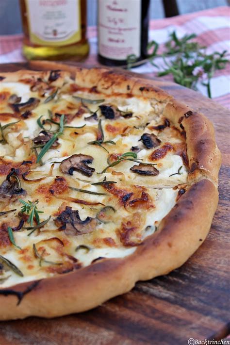 Backtrinchen Mushroom Pizza Bianco With Porcino Oil And Fresh Herbs