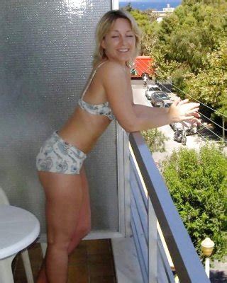 SHY WIFE LOVES SUCKING COCK Porn Pictures XXX Photos Sex Images PICTOA