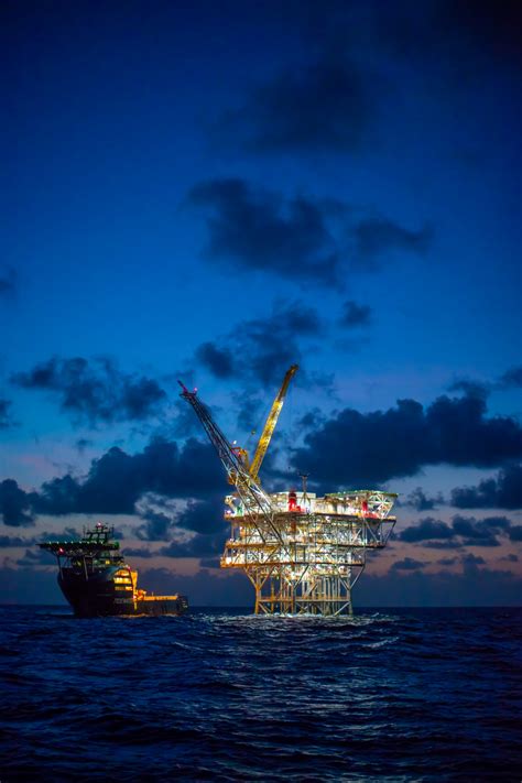 BP fires up two major gas projects in Trinidad and Australia