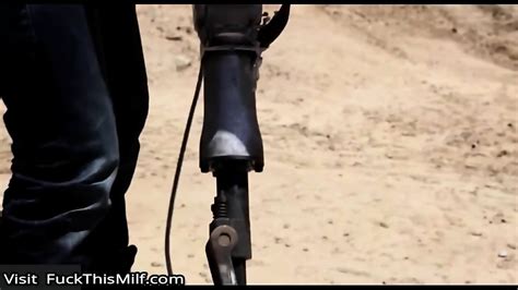 Busty Milf Alexis Fawx Seduced And Fucked A Construction Worker