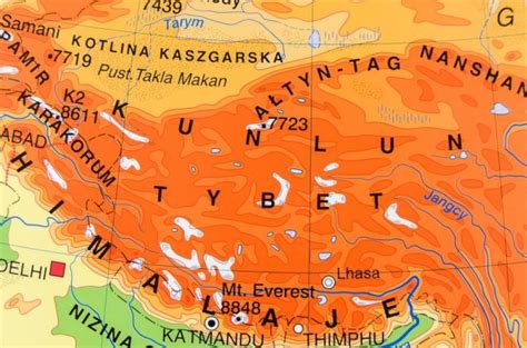 AZJA MAPA FIZYCZNA UKSZTAŁTOWANIE POWIERZCHNI MAGNETYCZNA