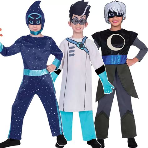 Superheroes And Villains Costumes