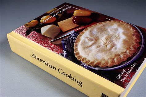 The Cook S Encyclopedia Of Japanese Cooking 13