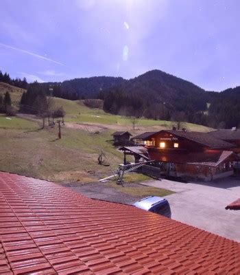 Webcam Laber Bergbahn Blick Nach Oberammergau M Oberbayern