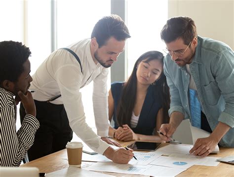 Craft strategies for profitable global expansion - WeBC