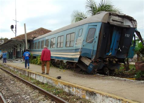 Sin Mayores Consecuencias Descarrilamiento Ferroviario En Sancti