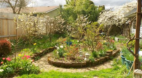 Landscape Gardening: Orchard Landscape Gardening