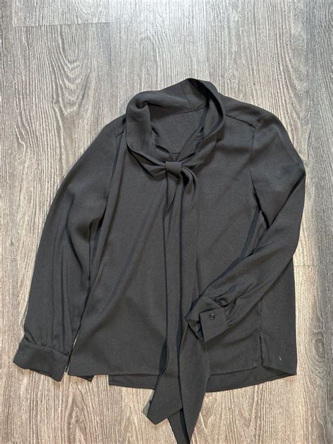 Black Pussy Bow Blouse Women S Fashion Tops Blouses On Carousell