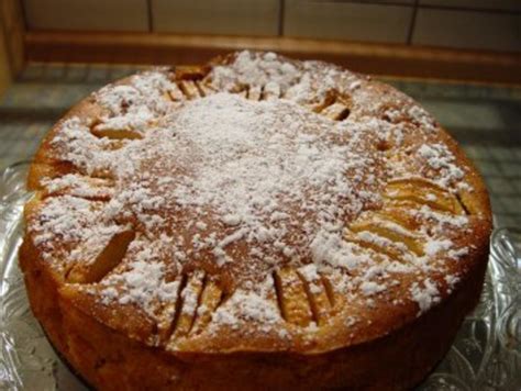 Saftiger Eierlikör Apfelkuchen Rezept kochbar de