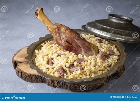 Turkish Foods Lamb Shank Tandoori On Bulgur Wheat Rice Turkish Name Bulgur Bugday Pilavi Kuzu