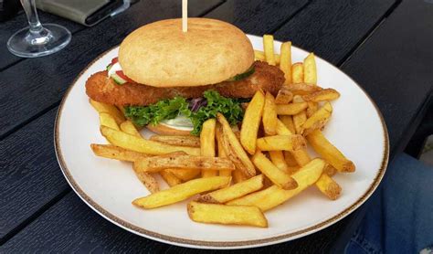 Aufgebackenes Bun Schön Gebräuntes Und Nicht überwürztes Wildpatty Der