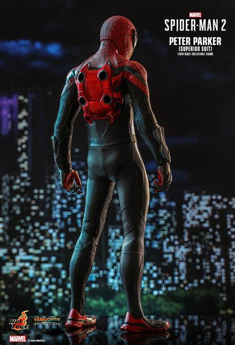 Superior Spider Man Da Hot Toys