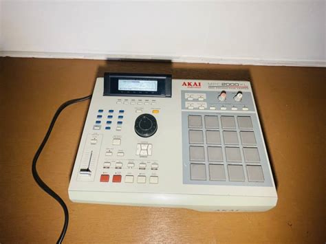 Akai Mpc2000xl 優良品 完全 サンプラー 名機 アカイ Mpc 2000xl Dtm Daw