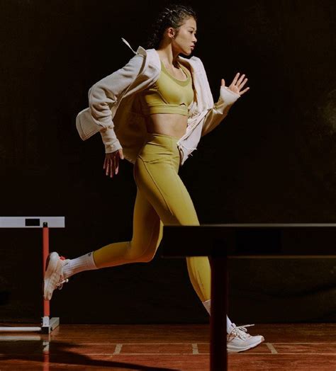 Hot Girl I N Kinh Trung Qu C G Y S T V H Nh X M Tr N C Nh Tay