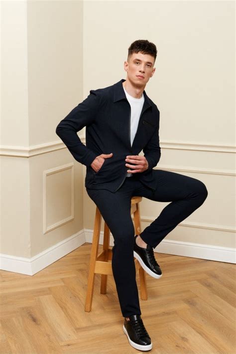 Костюм мужской темно-синий в спортивном стиле - купить по выгодной цене ...