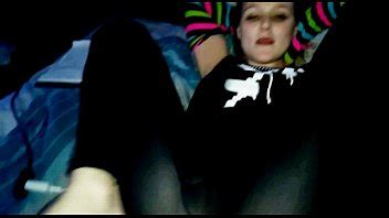 Jovencita Se Traga Su Primera Gran Polla XVIDEOS