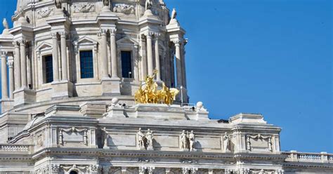 Naked Intruder At Minnesota Capitol Faces Felony Burglary Charge Bring Me The News