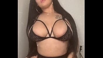 Sexy Thighs Videos XVIDEOS